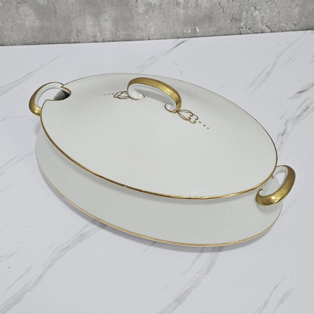 LATRILLE Old Abbey Limoges Covered‎ Vegetable Serving Bowl Gold Trim
